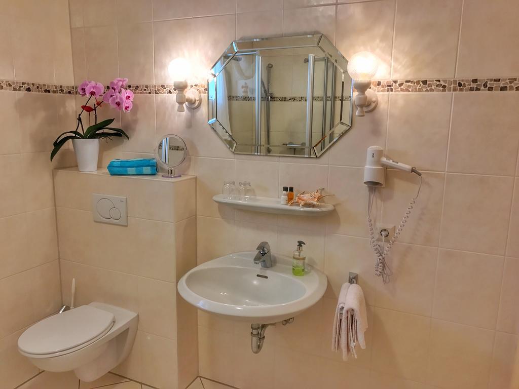 Apartment Happy Mosel โคเคห์ม ภายนอก รูปภาพ