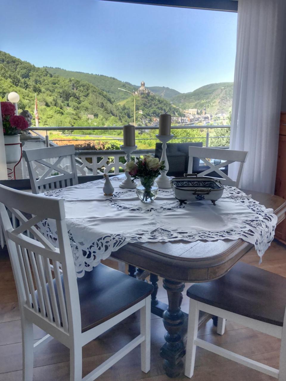 Apartment Happy Mosel โคเคห์ม ภายนอก รูปภาพ
