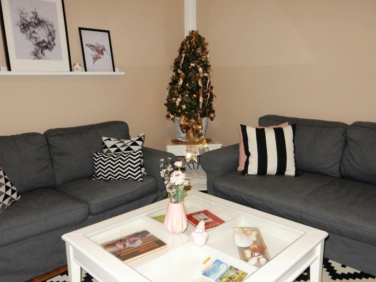 Apartment Happy Mosel โคเคห์ม ภายนอก รูปภาพ